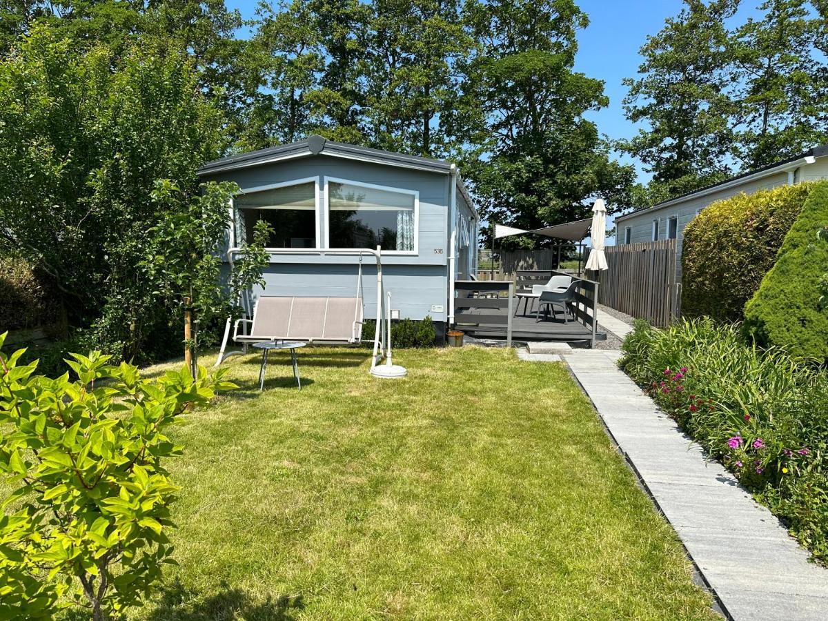 Chalet 536 Op Recreatiepark De Wielen Sint Maarten Exterior foto
